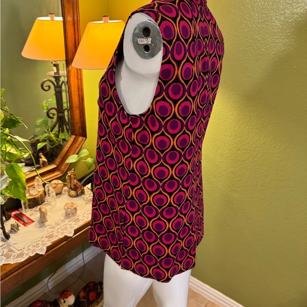 Trina Turk Pink and Black Circle Pattern Blouse - Picture 4 of 9